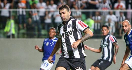 半拍回追 半拍回追