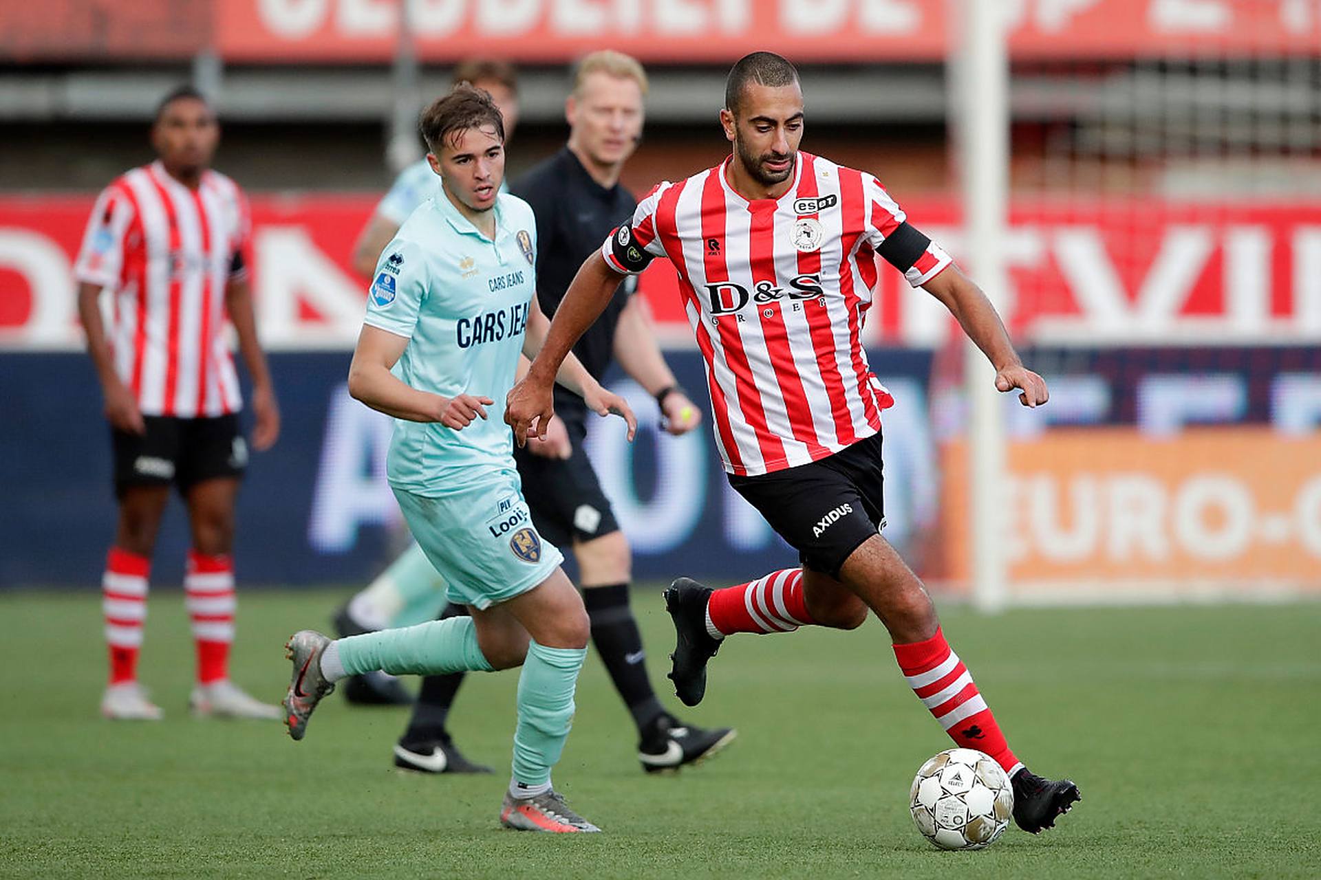 师赛的举行 师赛的举行