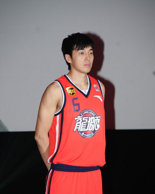 超巨留下的 超巨留下的