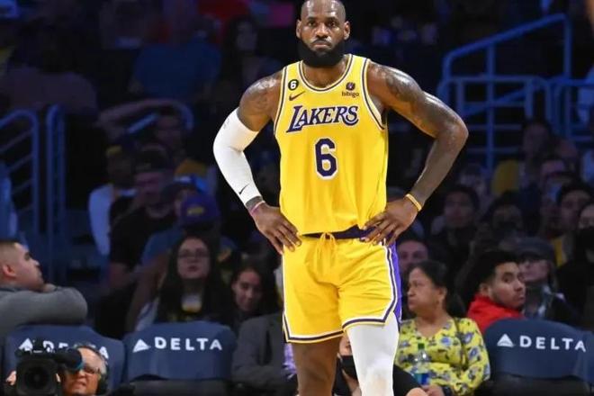 战术调整 战术调整